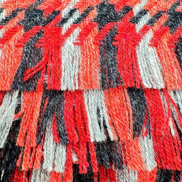 ANTA Plaid Throw Blanket 50"x60" 100% Merino Wool Red Black Grey NWT - Picture 5 of 10